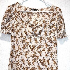 NWOT SHEIN ivory, tan and brown leaves short sleeve medium dress for women